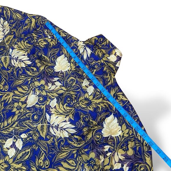 Vintage Cezar Shirt Women's Size L 100% Silk Blue Floral Button Up Short Sleeve - Picture 7 of 9
